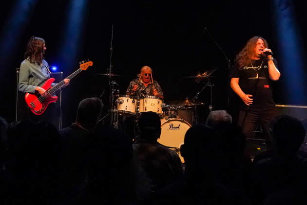 Purpendicular with drummer Ian Paice, singer and band founder Robby Thomas Walsh, bassist Nick Fyfe Rüsselsheim 12 02 2026 Concert by Purpendicular with drumming legend Ian Paice from Deep Purple