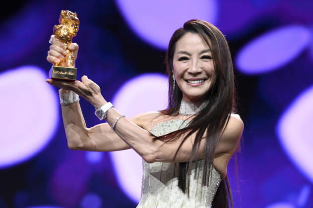 Michelle Yeoh at the presentation of the Honorary Golden Bear for Lifetime Achievement during the Opening Ceremony of the Berlinale 2026 76 Berlin International Film Festival at the Berlinale Palast Berlin, 12 02 2026 Foto:xN.xKubelkax xFuturexImagex ehrenbaer_6248