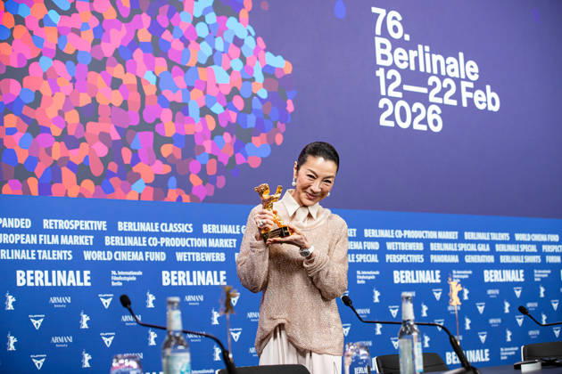 Berlin Berlinale, 76 Berlin International Film Festival 2026 Michelle Yeoh at the Press Conference Michelle Yeoh with Honorary Golden Bear Berlinale, 76 Berlin International Film Festival 2026, 13 02 2026 Press Photo Roger Buerke Copyright: xEibner-Pressefoto RogerxBuerkex EP_RBE