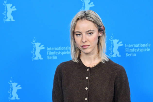 Berlinale International Film Festival Berlin Germany 76th Berlinale International Film Festival A Voix Basse photocall at the 76th Berlinale International Film Festival Marion Barbeau Thomas Bohlen Starface 2026 02 13 453022 2026 02 13 Berlin Germany Copyright: xThomasxBohlenx STAR_453022_060