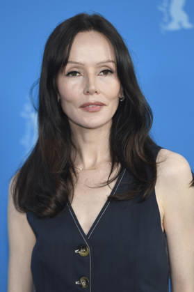Valene Kane at the photocall for the feature film Everybody Digs Bill Evans at the Berlinale 2026 76 Berlin International Film Festival at the Hotel Grand Hyatt Berlin, 13 02 2026 Foto:xC.xNiehausx xFuturexImagex evans_6235