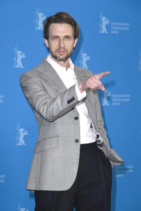 Anders Danielsen Lie at the photocall for the feature film Everybody Digs Bill Evans at the Berlinale 2026 76 Berlin International Film Festival at the Hotel Grand Hyatt Berlin, 13 02 2026 Foto:xN.xKubelkax xFuturexImagex evans_6246