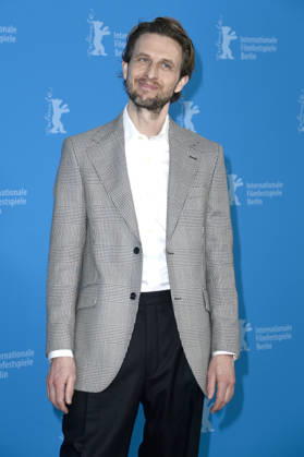 Anders Danielsen Lie at the photocall for the feature film Everybody Digs Bill Evans at the Berlinale 2026 76 Berlin International Film Festival at the Hotel Grand Hyatt Berlin, 13 02 2026 Foto:xN.xKubelkax xFuturexImagex evans_6247