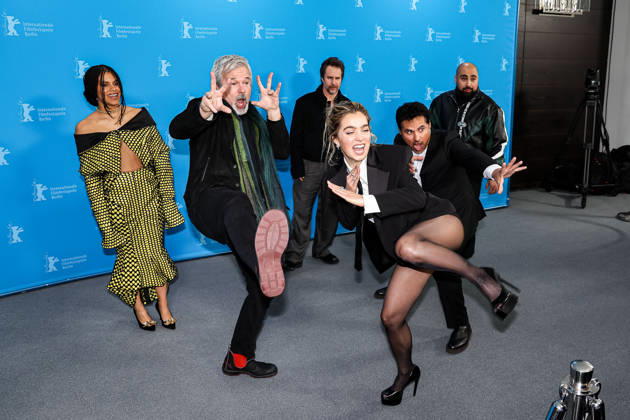 Berlin Berlinale, 76 Berlin International Film Festival 2026 Photo Call Fun shoot, Kung Fu Shooting GOOD LUCK, HAVE FUN, DON™T DIE Gore Verbinski Director Director Sam Rockwell Actor Actor Zazie Beetz Actress Actor Haley Lu Richardson Actress Actor Michael Pena Actor Actor Asim Copyright: xEibner-Pressefoto RogerxBuerkex EP_RBE