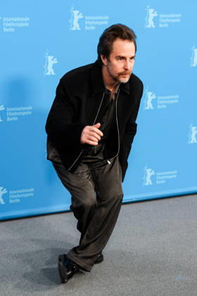 Berlin Berlinale, 76 Berlin International Film Festival 2026 Photo Call Fun shoot GOOD LUCK, HAVE FUN, DON™T DIE Sam Rockwell Actor Actor Berlinale, 76 Berlin International Film Festival 2026, 13 02 2026 Press Photo Roger Buerke Copyright: xEibner-Pressefoto RogerxBuerkex EP_RBE