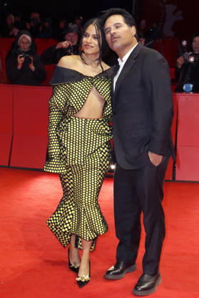 Zazie Beetz and Michael Pena at the photocall for the feature film Good Luck, Have Fun, Don t Die at the Berlinale 2026 76 Berlin International Film Festival on the Red Carpet of the Berlinale Palast Berlin, 13 02 2026 Foto:xC.xTamckex xFuturexImagex fun_6221