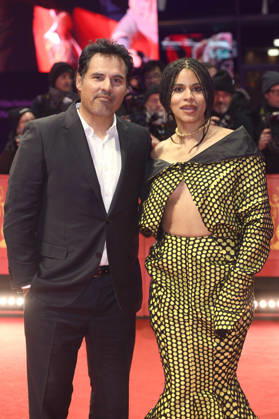 Michael Pena and Zazie Beetz at the photocall for the feature film Good Luck, Have Fun, Don t Die at the Berlinale 2026 76 Berlin International Film Festival on the Red Carpet of the Berlinale Palast Berlin, 13 02 2026 Foto:xC.xNiehausx xFuturexImagex fun_6241