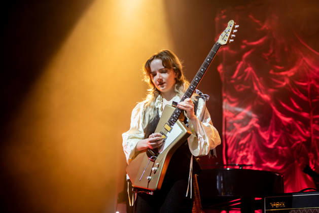 Music Concert - The Last Dinner Party Emily Roberts of The Last Dinner Party Milan Fabrique Italy Copyright: xMirkoxFava TSCKx xLiveMediax LPM_2291793