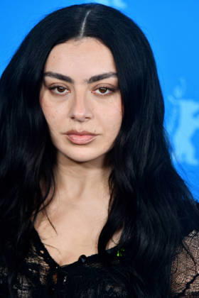 76th Berlinale Berlin International Film Festival Photocall February 14 Berlin Germany 76th Berlinale Berlin International Film Festival THE MOMENT photocall at the 76th Berlinale International Film Festival Charli xcx Thomas Bohlen Starface 2026 02 14 453063 2026 02 14 Berlin Germany  Copyright: xThomasxBohlenx STAR_453063_112
