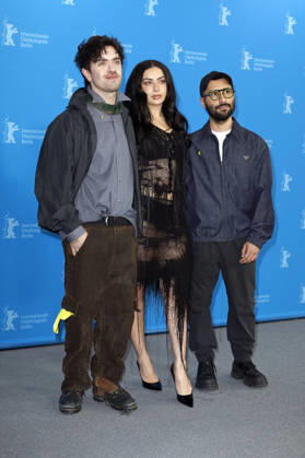 Aidan Zamiri, Charli xcx and David Hinojosa at the photocall for the feature film The Moment at the Berlinale 2026 76 Berlin International Film Festival at the Hotel Grand Hyatt Berlin, 14 02 2026 Foto:xC.xTamckex xFuturexImagex moment_6231