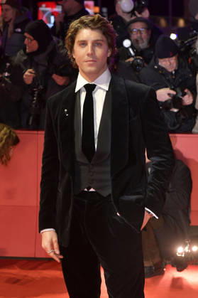 Lukas Gage at the premiere of the feature film Rosebush Pruning at the Berlinale 2026 76 Berlin International Film Festival in the Berlinale Palast Berlin, 14 02 2026 Foto:xM.xBehrensx xFuturexImagex rosebush_6226