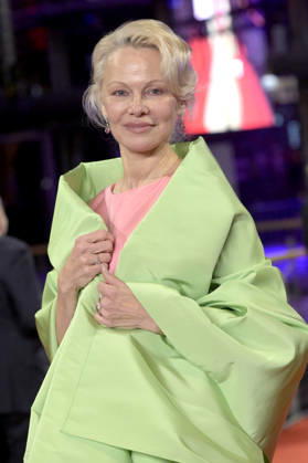 Pamela Anderson at the premiere of the feature film Rosebush Pruning at the Berlinale 2026 76 Berlin International Film Festival in the Berlinale Palast Berlin, 14 02 2026 Foto:xC.xNiehausx xFuturexImagex rosebush_6260