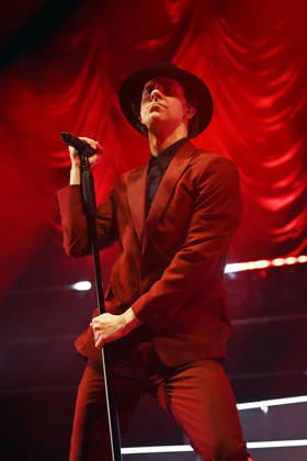MaxÃ¯mo Park performing at Brixton Academy LONDON, ENGLAND - FEBRUARY 14: Paul Smith of ˜MaxÃ¯mo Park™ performing at Brixton Academy on February 14, 2026 in London, England. CAP MAR MAR Great Britain Copyright: xMartinxHarris CapitalxPicturesx