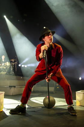 Maximo Park at O2 Academy Brixton 14 02 2026 Maximo Park perform at O2 Academy Brixton in London on 14th February 2026. Tom English drums Duncan Lloyd guitar Paul Smith lead vocals Jemma Freese keyboards, piano, backing vocals Andrew Lowther bass guitar, Credit:Zoran Veselinovic Avalon UK, London, O2 Academy Brixton  Copyright: xZoranxVeselinovicx xAvalonx 1075153114