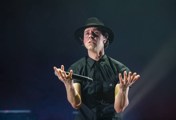 Maximo Park at O2 Academy Brixton 14 02 2026 Maximo Park perform at O2 Academy Brixton in London on 14th February 2026. Tom English drums Duncan Lloyd guitar Paul Smith lead vocals Jemma Freese keyboards, piano, backing vocals Andrew Lowther bass guitar, Credit:Zoran Veselinovic Avalon UK, London, O2 Academy Brixton  Copyright: xZoranxVeselinovicx xAvalonx 1075153212