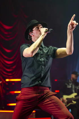 Maximo Park at O2 Academy Brixton 14 02 2026 Maximo Park perform at O2 Academy Brixton in London on 14th February 2026. Tom English drums Duncan Lloyd guitar Paul Smith lead vocals Jemma Freese keyboards, piano, backing vocals Andrew Lowther bass guitar, Credit:Zoran Veselinovic Avalon UK, London, O2 Academy Brixton  Copyright: xZoranxVeselinovicx xAvalonx 1075153233