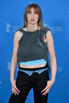 76th Berlin Film Festival Photocall Rose Caro Braun attending the photocall of the movie Rose during 76th Berlin International Film Festival in Berlin, Germany on 15 February 2026. Photo by Julien Reynaud APS-Medias ABACAPRESS.COM Berlin  Copyright: xReynaudxJulien APS-Medias ABACAx