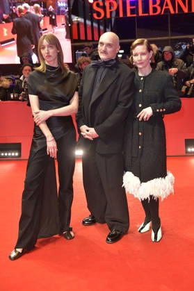 Caro Braun, Markus Schleinzer and Sandra Hüller at the premiere of the feature film Rose at the Berlinale 2026 76 Berlin International Film Festival in the Berlinale Palast Berlin, 15 02 2026 Foto:xM.xBehrensx xFuturexImagex rose_6290