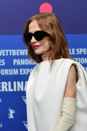 Isabelle Huppert at The Blood Countess photocall during the 76th Berlinale International Film Festival La Berlinale 2026 , February 16, 2026 Romain Doucelin Bestimage The Die Blutgräfin The Blood Countess photocall during the 76th Berlinale International Film Festival Berlin at Gret Hyatt Hotel on February 16, 2026 in Berlin, Germany à la conférence de presse du film The Blood Countess lors de la 76ème édition du festival international du film de Berlin La Berlinale 2026 , le 16 février 2026 Romain Doucelin Bestimage Press conference at the Die Blutgräfin The Blood Countess during the 76th Berlinale International Film Festival Berlin at Grand Hyatt Hotel on February 16, 2026 in Berlin, Germany Berlin Allemagne  Copyright: xRomainxDoucelinx xBestimagexRomainxDoucelinx xBestimagex