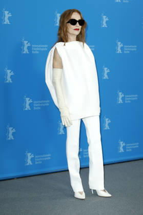 Isabelle Huppert at the photocall for the feature film The Blood Countess at the Berlinale 2026 76 Berlin International Film Festival at the Hotel Grand Hyatt Berlin, 16 02 2026 Foto:xC.xTamckex xFuturexImagex blutgraefin_6310