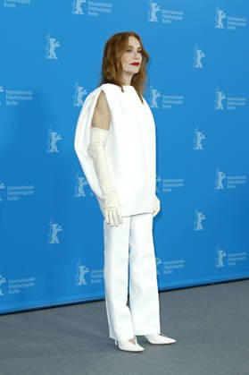 Isabelle Huppert at the photocall for the feature film The Blood Countess at the Berlinale 2026 76 Berlin International Film Festival at the Hotel Grand Hyatt Berlin, 16 02 2026 Foto:xC.xTamckex xFuturexImagex blutgraefin_6313