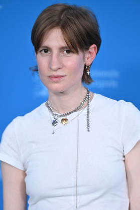 76th Berlin Film Festival Photocall My Wife Cries Agathe Bonitzer attending the photocall of the movie My Wife Cries during 76th Berlin International Film Festival in Berlin, Germany on 17 February 2026. Photo by Julien Reynaud APS-Medias ABACAPRESS.COM Berlin  Copyright: xReynaudxJulien APS-Medias ABACAx