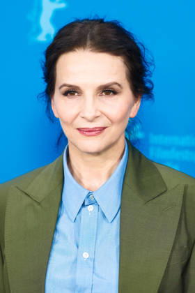 Photocall for Queen at Sea , Grand Hyatt Berlin, Berlin, Germany Juliette Binoche poses at the Photocall for Queen at Sea during Berlinale (Berlin Film Festival) at Grand Hyatt Berlin, Berlin, , Germany on 17 February 2026., Credit:Julie Edwards Avalon  Copyright: xJuliexEdwardsx xAvalonx 1075919730
