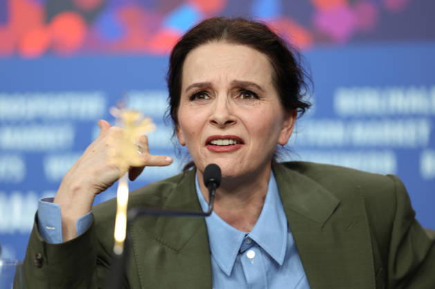 February 17, 2026, Berlin, Brandenburg, Germany: The 76 Berlinale Film Festival is taking place in Berlin from February 12 to 22, 2026. Queen at sea film press conference. Juliette Binoche answering journalists questions. Berlin Germany - ZUMAt227 20260217_zip_t227_001 Copyright: xMarinaxTakimotox