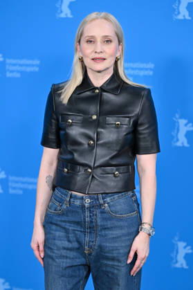 76th Berlin Film Festival Photocall The Testament Of Ann Lee Mona Fastvold attending the photocall of the movie The Testament Of Ann Lee during 76th Berlin International Film Festival in Berlin, Germany on 19 February 2026. Photo by Julien Reynaud APS-Medias ABACAPRESS.COM Berlin  Copyright: xReynaudxJulien APS-Medias ABACAx