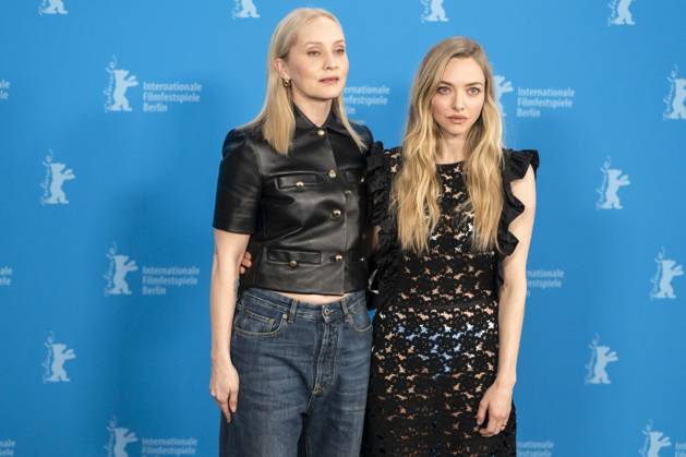 abb Mona Fastvold and Amanda Michelle Seyfried US actress and singer at the photocall for the movie Teh Testament of Ann Lee at the Berlinale 2026 76 Berlin International Film Festival at the Hotel Grand Hyatt in Berlin on February 19, 2026 Berlin Germany