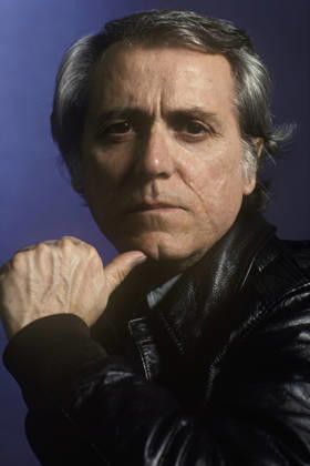 Don Delillo March 21, 1996 - Paris, France - Don Delillo, American writer in 1996. Credit: Ulf Andersen Aurimages. Copyright: xUlfxAndersenx xAurimagesx