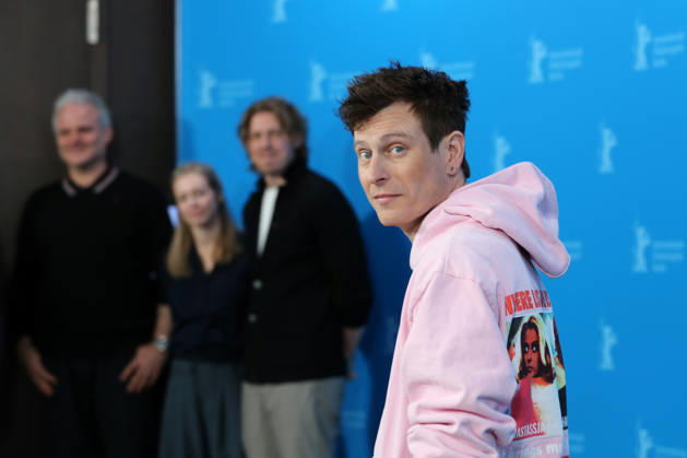 February 20, 2026, Berlin, Germany: US actor and director Noah Segan poses for photographers at the photo call for The Only Living Pickpocket in New York presented in the Berlinale Special Gala at the 76th Berlin International Film Festival (Berlinale), Europe s first major film festival of the year, at the Grand Hyatt Hotel in Berlin. The festival runs from February 12 to 22, 2026. Berlin Germany  - ZUMAf146 20260220_zip_f146_037 Copyright: xRouzbehxFouladix