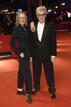 Wim Wenders with his wife Donata Wenders at the Closing Ceremony with Award Ceremony at the Berlinale 2026 76 Berlin International Film Festival in the Berlinale Palast Berlin, 21 02 2026 Foto:xC.xNiehausx xFuturexImagex closing_6230