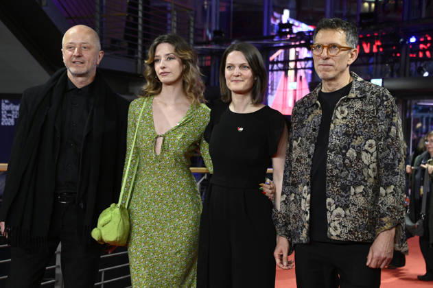 Nikolay Mutafchiev, Michelle Tzontchev, Genevieve Dulude de Celles and Galin Stoev at the Closing Ceremony with Award Ceremony at the Berlinale 2026 76 Berlin International Film Festival in the Berlinale Palast Berlin, 21 02 2026 Foto:xN.xKubelkax xFuturexImagex closing_6448