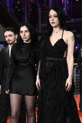 Caolan O Gorman, Safiya Benaddi and Alessa Savage at the Closing Ceremony with Award Ceremony at the Berlinale 2026 76 Berlin International Film Festival in the Berlinale Palast Berlin, 21 02 2026 Foto:xN.xKubelkax xFuturexImagex closing_6483