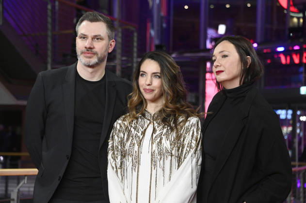 FrÃ deric Hambalek, Sofia Alaoui, Dorota Lech at the Closing Ceremony with Award Ceremony at the Berlinale 2026 76 Berlin International Film Festival in the Berlinale Palast Berlin, 21 02 2026 Foto:xN.xKubelkax xFuturexImagex closing_6486