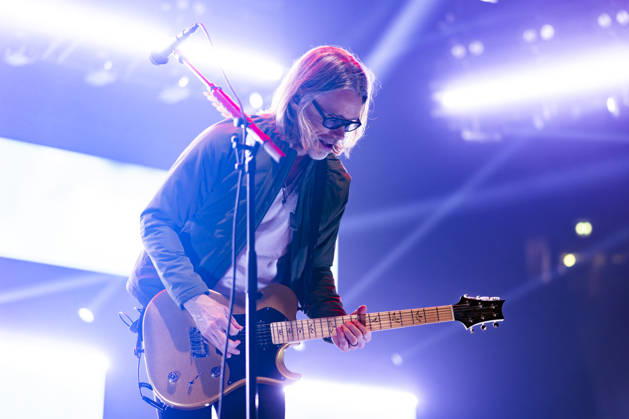 Alter Bridge perform at AO Arena Myles Kennedy of Alter Bridge performs at AO Arena, Manchester, England, 26th February 2026. Editorial use only, Credit:Mike Gray Avalon  Copyright: xMikexGrayx xAvalonx 1078560145