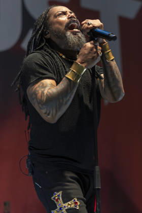 Sevendust perform at AO Arena Lajon Witherspoon of rock band Sevendust performs at AO Arena, Manchester, England, 26th February 2026, Credit:Mike Gray Avalon  Copyright: xMikexGrayx xAvalonx 1078561258