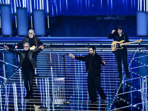 Sanremo, 76th Italian Song Festival. Fourth Night. Pictured: Tommaso Paradiso with Stadio. Copyright: xMaurizioxD Avanzox xipa-agency.netx xPoolxSanremox02x IPA_Agency_IPA72121815