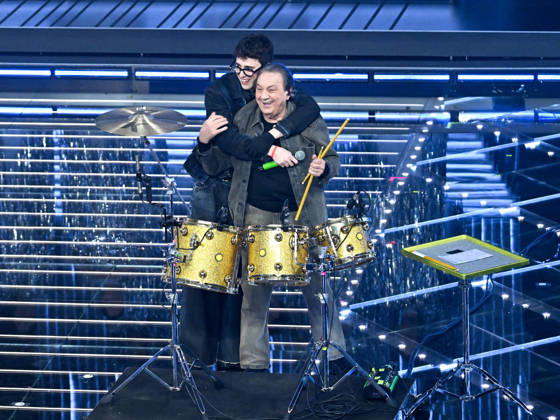 Sanremo, 76th Italian Song Festival. Fourth Night. Pictured: LDA & AKA 7EVEN with Tullio De Piscopo. Copyright: xMaurizioxD Avanzox xipa-agency.netx xPoolxSanremox02x IPA_Agency_IPA72123958