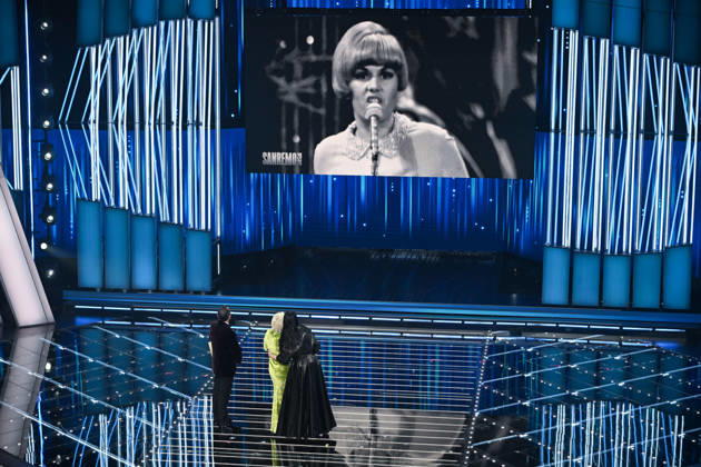 February 27, 2026, Sanremo, Italy: (L-R) Sanremo Festival host and artistic director Carlo Conti, Italian singers Caterina Caselli and Laura Pausini on stage at the Ariston theatre during the 76th edition of the Sanremo Italian Song Festival, in Sanremo, Italy, 27 February 2026. The music festival will run from 24 to 28 February 2026. ANSA RICCARDO ANTIMIANI. Sanremo Italy - ZUMAa110 20260227_zaf_a110_209 Copyright: xRiccardoxAntimianix