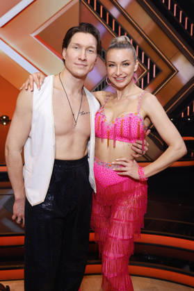 Singer Anna Carina Woitschack and dancer Evgeny Vinokurov at the introductory show of the 19th season of the RTL dance show Lets Dance at the Coloneum Cologne, 27 02 2026 NRW Germany Copyright: xChristophxHardtx