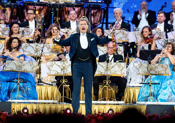 28 02 2026, xlakx, Entertainment, Andre Rieu Tour 2026 v l Andre Rieu on his tour of the Uber Arena Berlin Berlin Daniel Lakomski