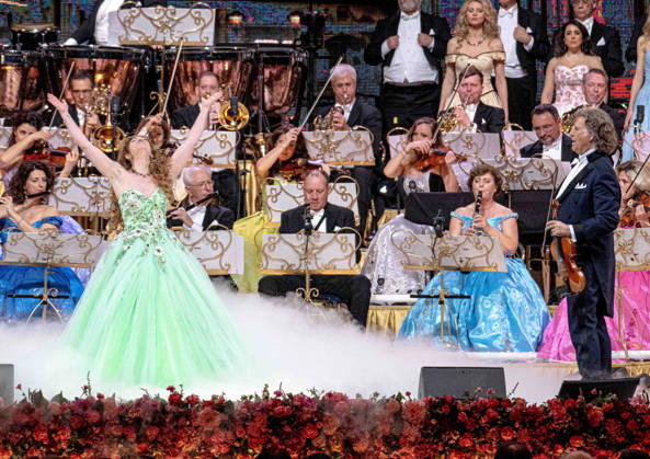 28 02 2026, xlakx, Entertainment, Andre Rieu Tour 2026 v l Andre Rieu on his tour of the Uber Arena Berlin Berlin Daniel Lakomski