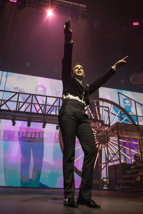 Music Concert - MIKA - Spinning Out Tour Mika performs the Spinning Out Tour on March 02, 2025 at Unipol Arena, Bologna, Italy. Casalecchio di Reno Unipol Arena Italy Copyright: xEmanuelaxVertollix xLiveMediax LPM_2323064