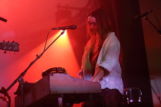 Christina Lacy from the band The Paper Kites at a concert at Metropol in Berlin, March 4, 2026 The Paper Kites concert Berlin