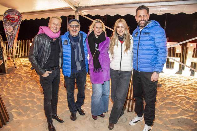 abb Roman Knizka, Wolfgang Stumph, Franziska Hippe, Nina Ensmann and Matthias Killing as guests on the beach at 10 years of Baltic Lights 2026 celebrity charity sled dog race in aid of Welthungerhilfe on the Baltic Sea between the Ahlbeck sea bridge and the Heringsdorf sea bridge , Friday 06 03 2026 in Heringsdorf MV Germany