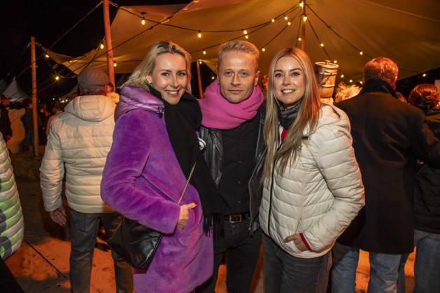 abb Franziska Hippe, Roman Knizka and Nina Ensmann as guests on the beach at 10 years of Baltic Lights 2026 celebrity charity sled dog race in aid of Welthungerhilfe on the Baltic Sea between the Ahlbeck and Heringsdorf sea bridges, Friday 06 03 2026 in Heringsdorf MV Germany