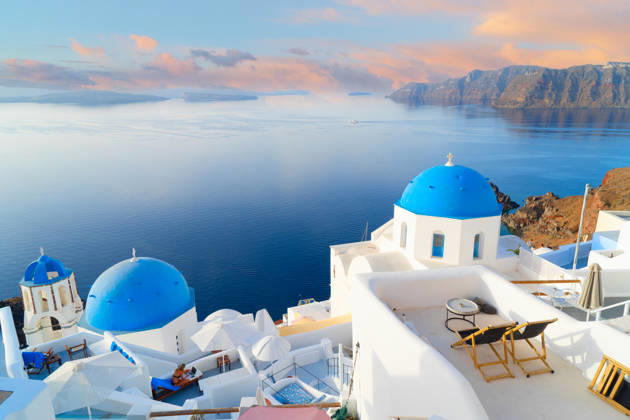 weiße Glockentürme Insel Santorin, Griechenland weiße Glockentürme Insel Santorin, Griechenland (License=RF) Copyright: xZoonar.com AnastasyxYarmolovichx 24744615