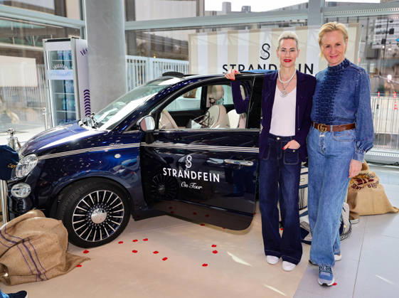 New beauty era at Strandfein Uta Raasch and Jeannine Halene present the Strandfein Beauty Signature Line Designer Uta Raasch with her business partner Jeannine Halene Agentur Rheinschurken de are making a strong statement with their newly founded brand In the photo also pharmaceutical manager Marion Bock from IBSA Pharma Germany Düsseldorf The